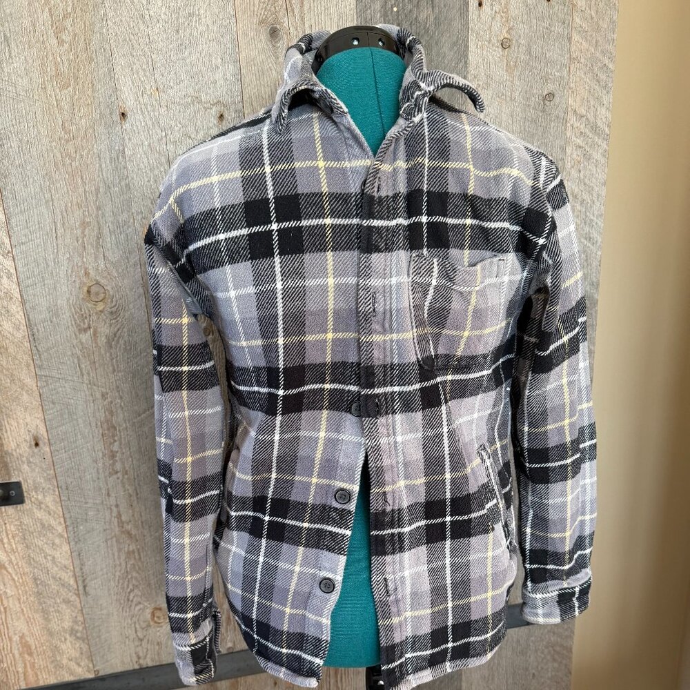 Men's Vintage Heavy Weight Flannel Long Sleeve Shirt - Size Small